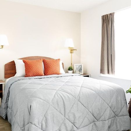 Intown Suites Extended Stay Columbia Sc - Two Notch Bagian luar foto